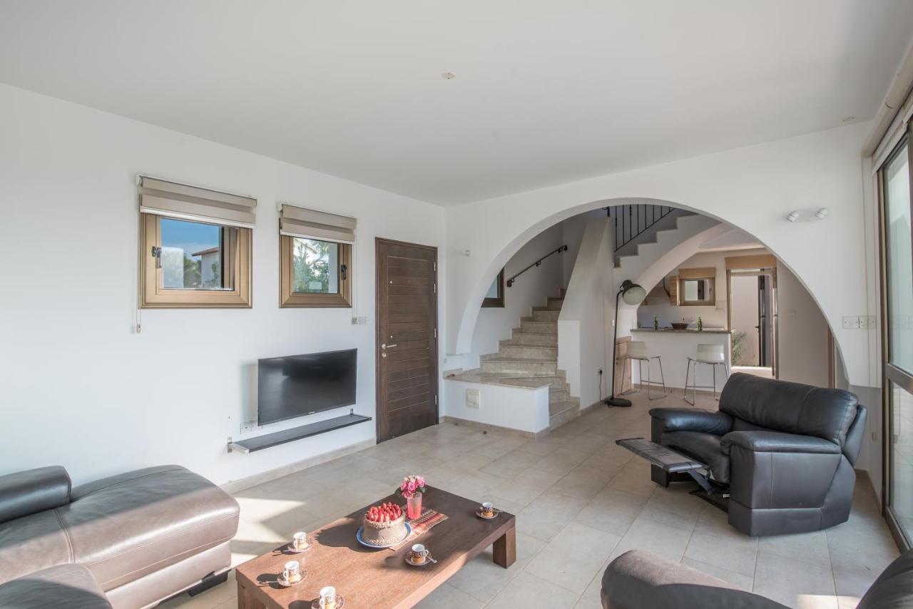 Kymma Villas By The Sea Aya Napa Dış mekan fotoğraf