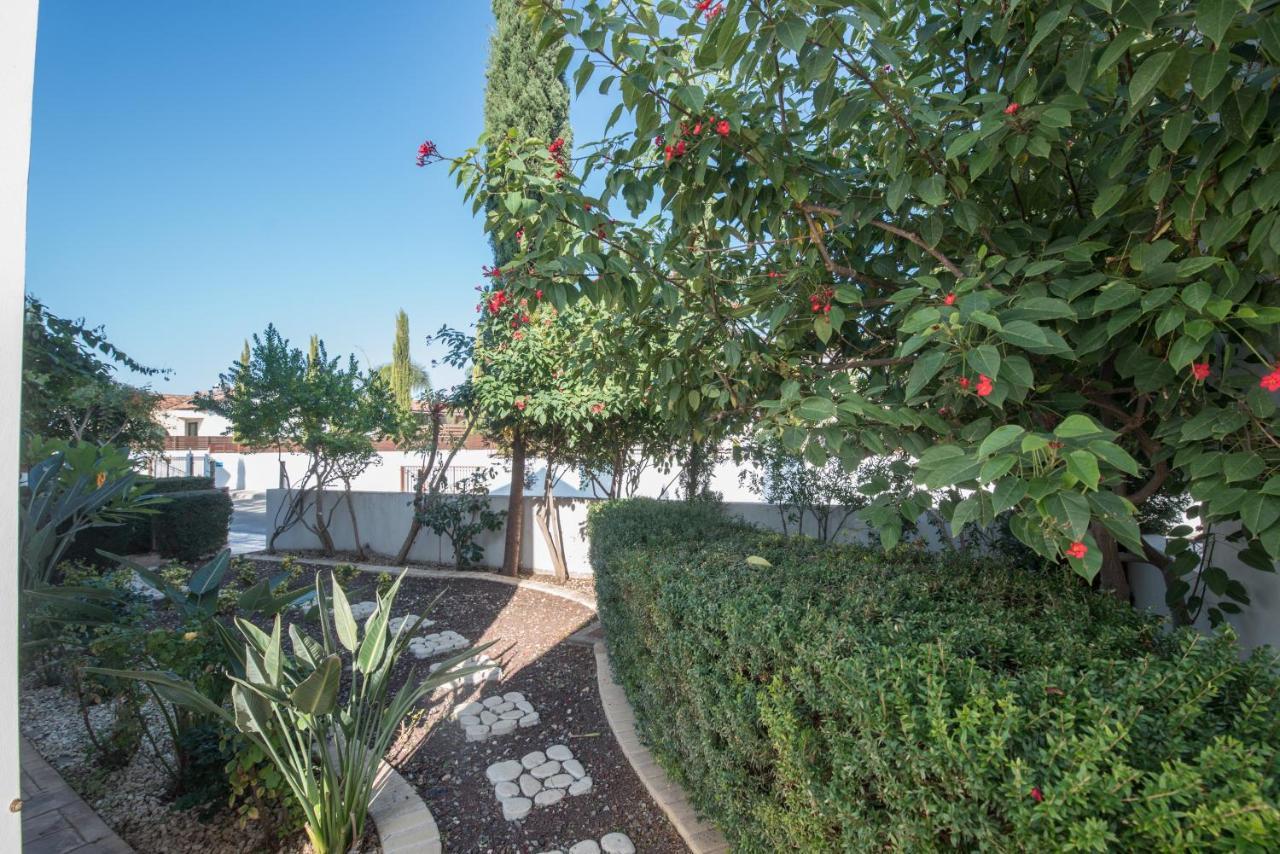 Kymma Villas By The Sea Aya Napa Dış mekan fotoğraf