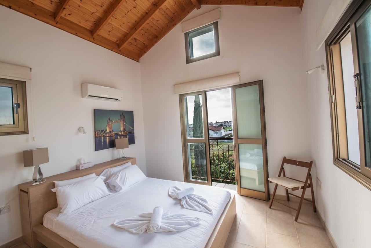Kymma Villas By The Sea Aya Napa Dış mekan fotoğraf