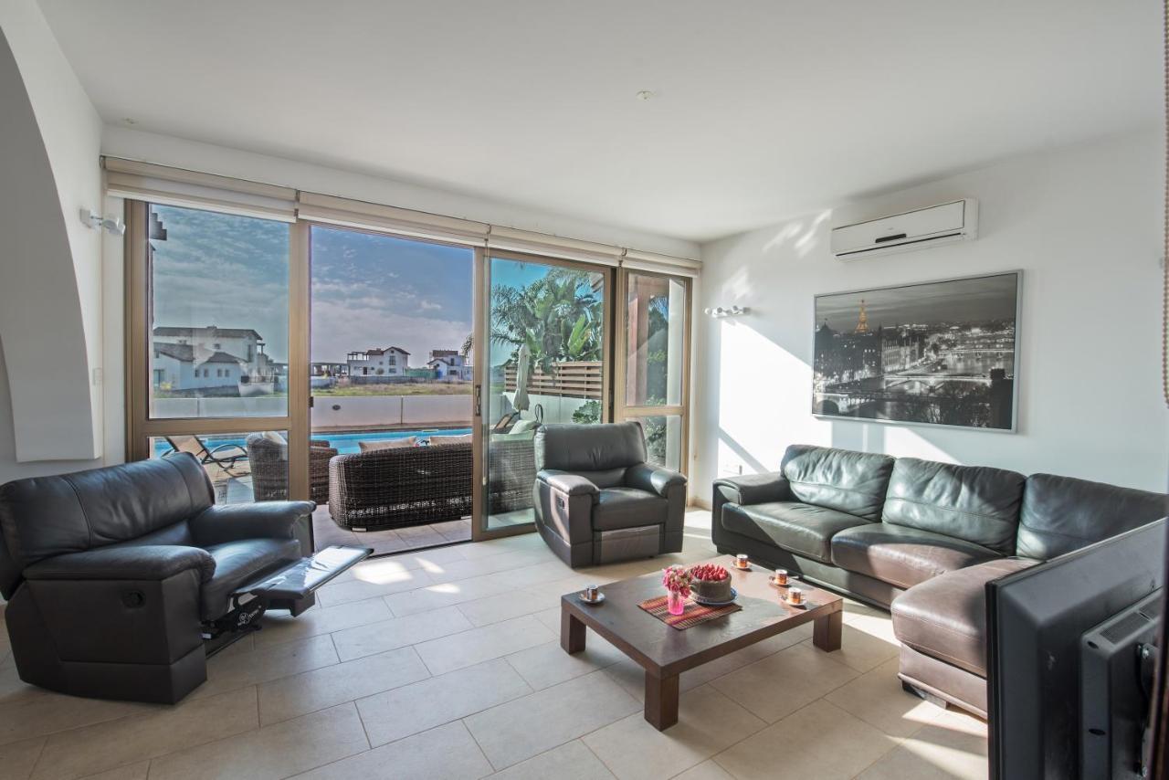 Kymma Villas By The Sea Aya Napa Dış mekan fotoğraf