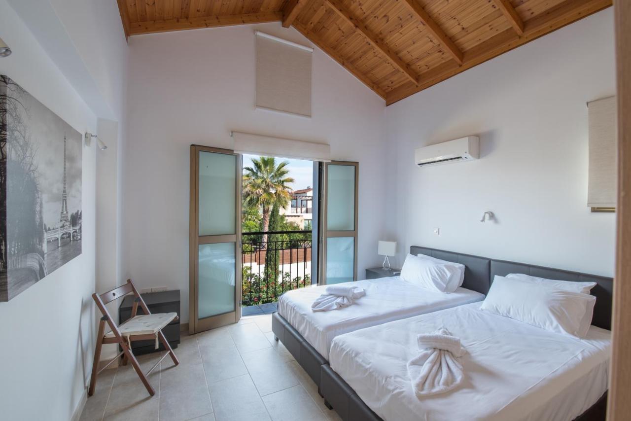 Kymma Villas By The Sea Aya Napa Dış mekan fotoğraf